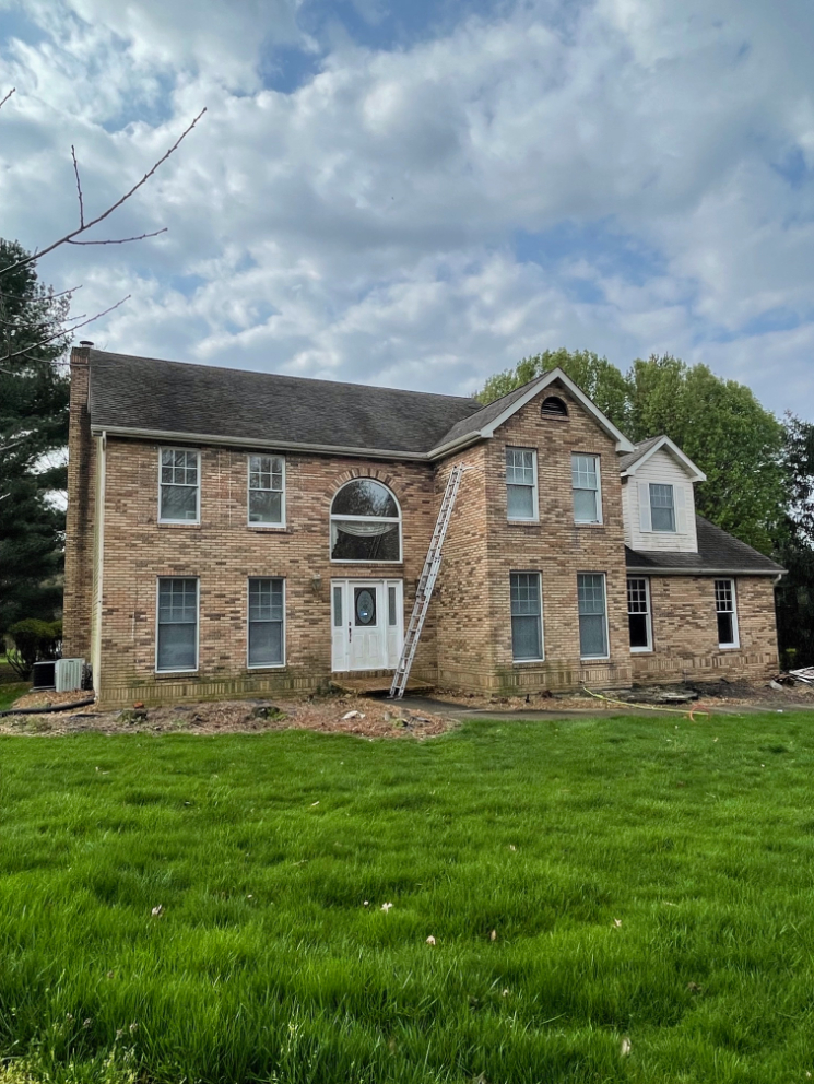 House roof edwardsville